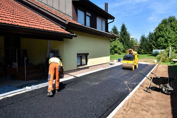 Blacktopping Service in Novato